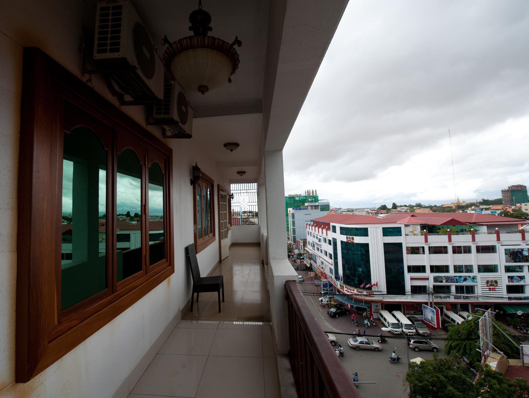Wei Si Deng Hotel & Restaurant Phnom Penh Zewnętrze zdjęcie