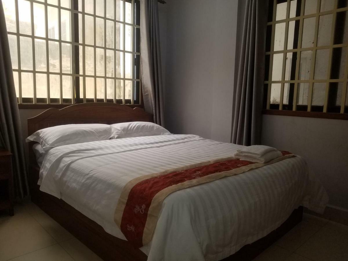 Wei Si Deng Hotel & Restaurant Phnom Penh Zewnętrze zdjęcie
